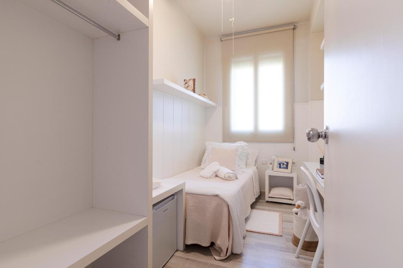 Ar Residencia Estudiantil Barcelona Buitenkant foto