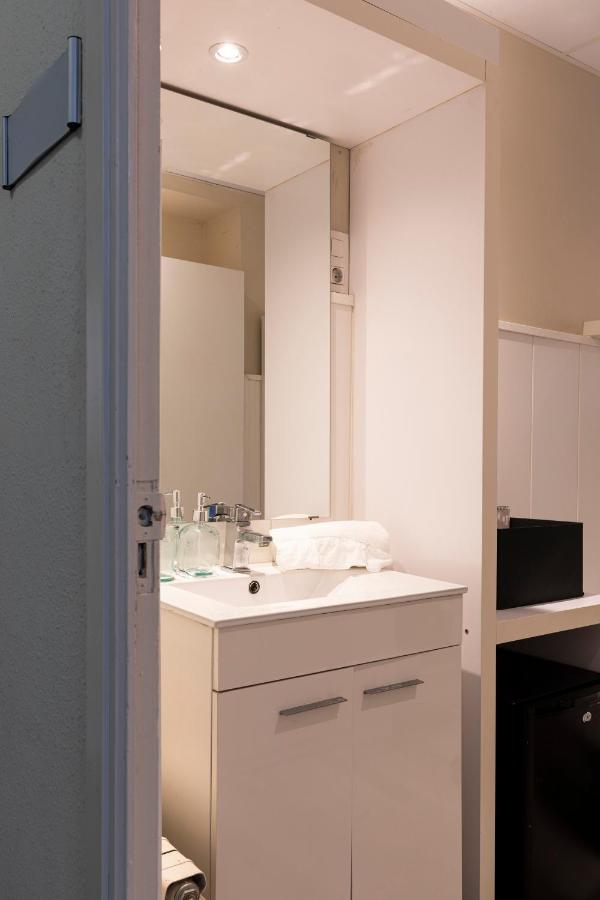 Ar Residencia Estudiantil Barcelona Buitenkant foto